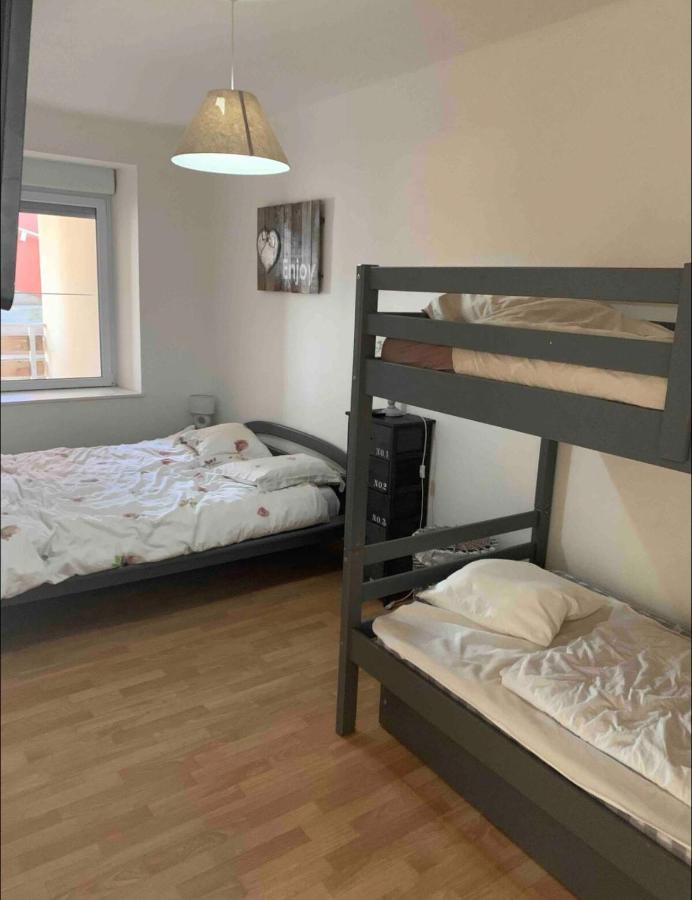 Appartement Magnifique T3 Avec Balcon Vue Montagne , Plein Centre Et Proche Du